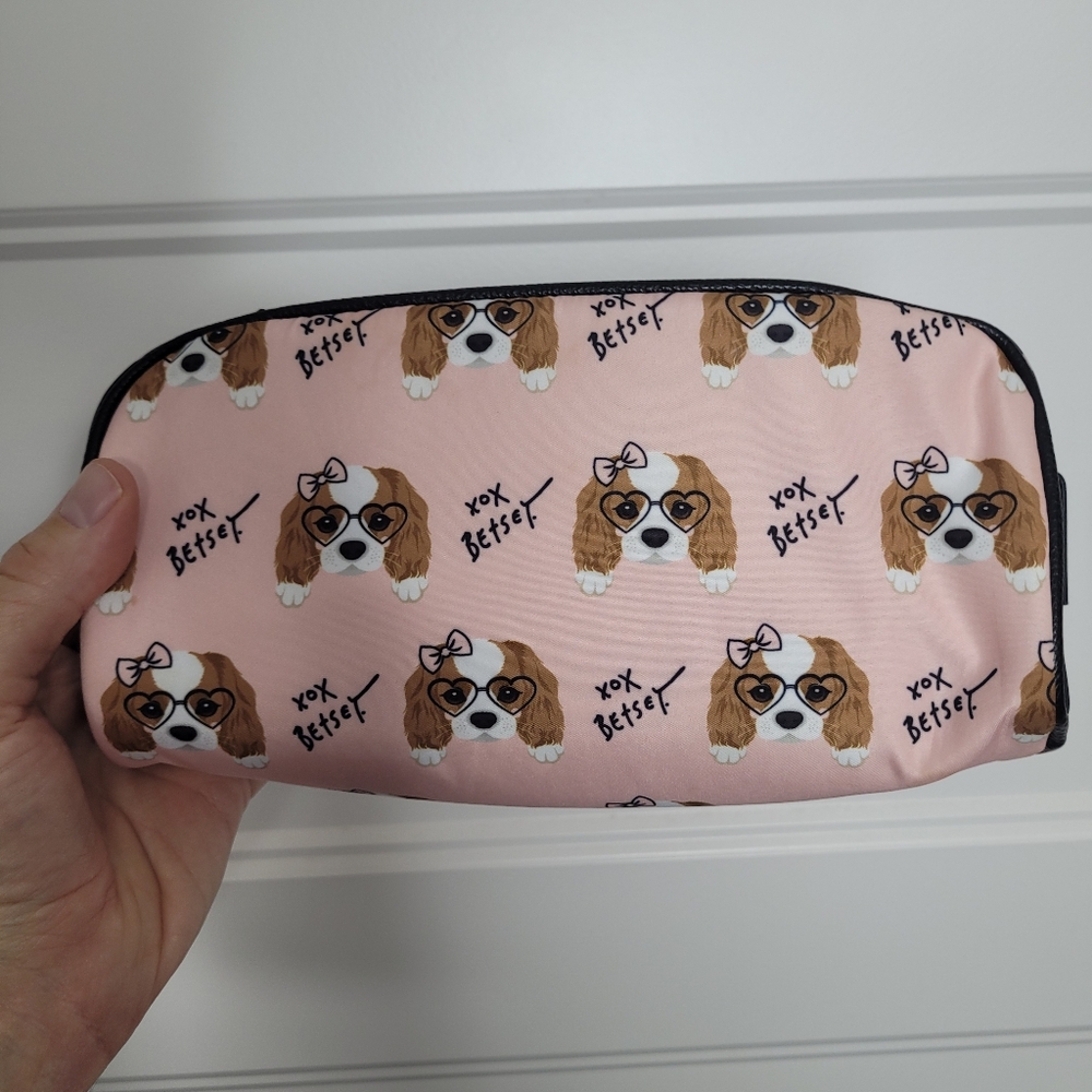 Betsey Johnson cosmetic bag  print of dogs wearing heart-shaped glasses